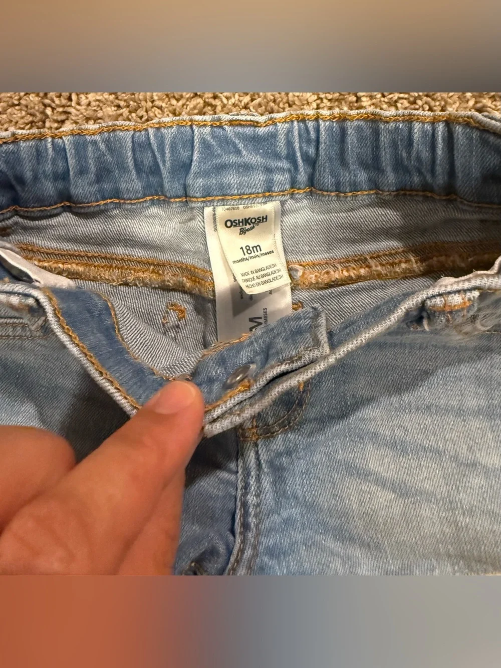 OshKosh B’gosh Denim Shorts with Lace Trim – 18M 🩵